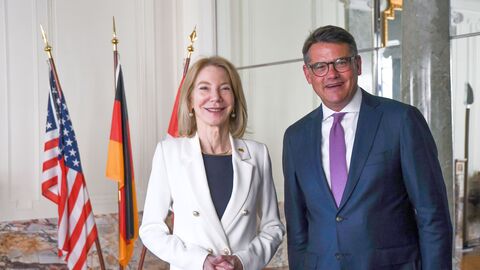 Ministerpräsident empfängt US-Botschafterin  Antrittsbesuch Gutmann
